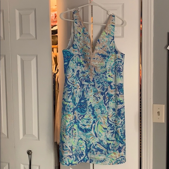 Lilly Pulitzer Dresses & Skirts - Lilly Pulitzer shift dress Lilly Pulitzer Dresses & Skirts - Lilly Pulitzer shift dress
